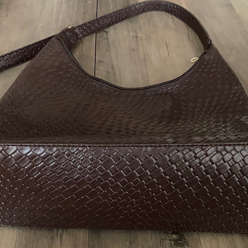 Elegant look Brown Shoulder Bag like new